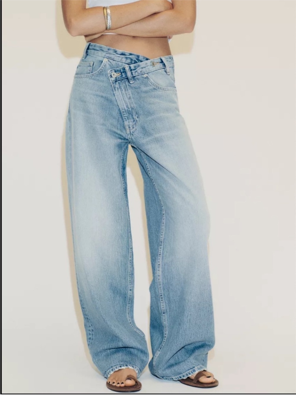 ZARA HIGH WAIST CROSSOVER WAIST WIDE LEG JEANS LIGHT BLUE Denim Jeans Size 14